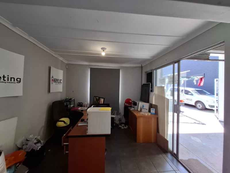 To Let commercial Property for Rent in Montague Gardens Western Cape